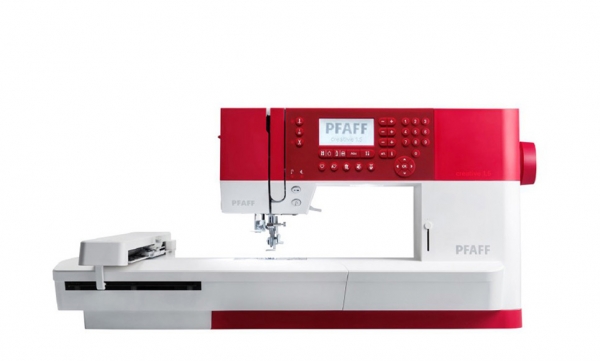 PFAFF ®  creative™ 1.5 - Näh- und Stickmaschine inkl. Stickmodul